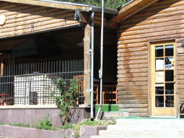 More Photos Of 102 Park Ave, Ruidoso Hotel For Sale