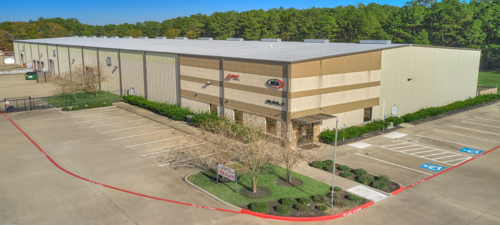 Primary Photo Of 27200 Oakridge Park Dr, Conroe Industrial For Lease