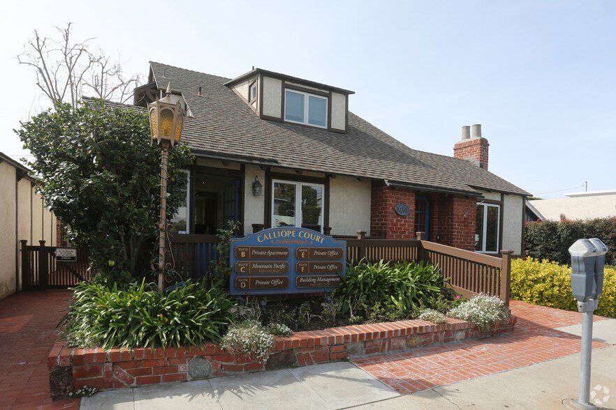 More Photos Of 1461 Glenneyre St, Laguna Beach Office Residential For Sale