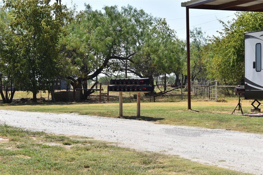 More Photos Of 3073 FM 933, Whitney Manufactured Housing Mobile Home Park For Sale