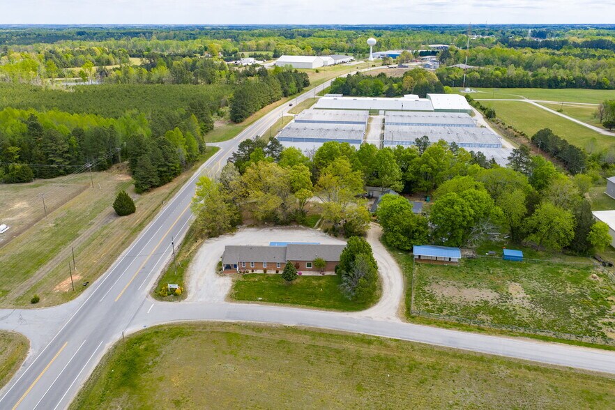 More Photos Of 101 Lea Rd, Kenbridge Healthcare For Sale