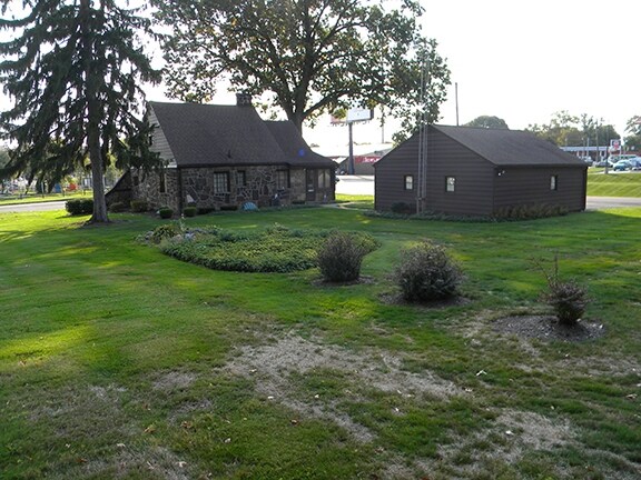 More Photos Of 1305 Whipple Ave NW, Canton Office For Lease