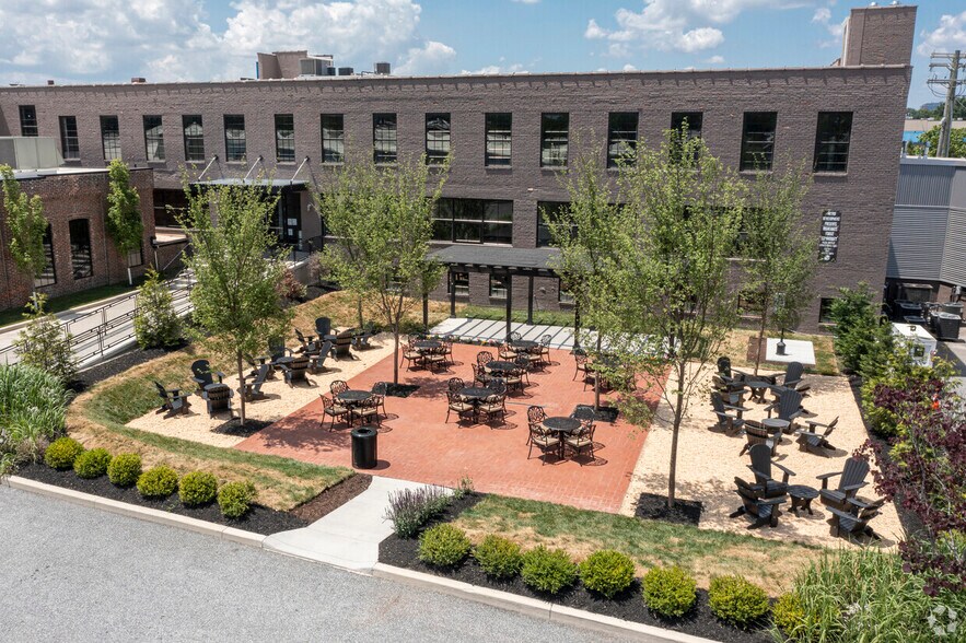 More Photos Of 101 N Haven St, Baltimore Coworking Space