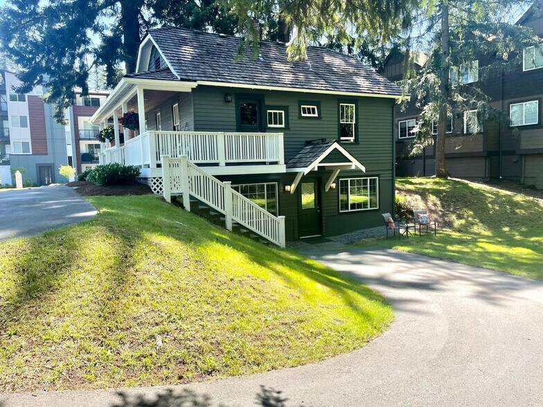 More Photos Of 23042 Ne 8th St, Sammamish Office For Sale