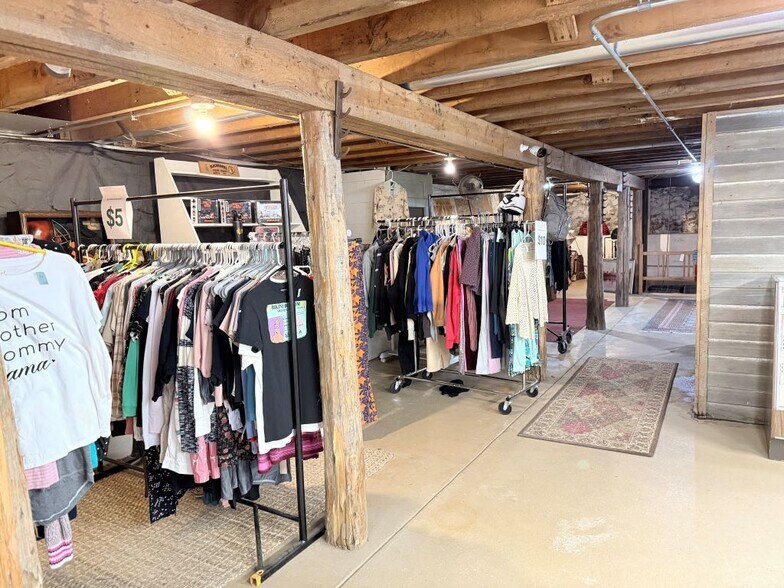 More Photos Of 9934-9936 Main St, Hebron Storefront Retail Residential For Sale