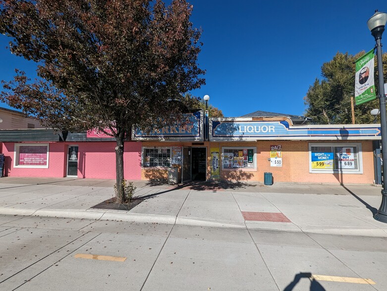 Primary Photo Of 126 Victorian Ave, Sparks Convenience Store For Sale