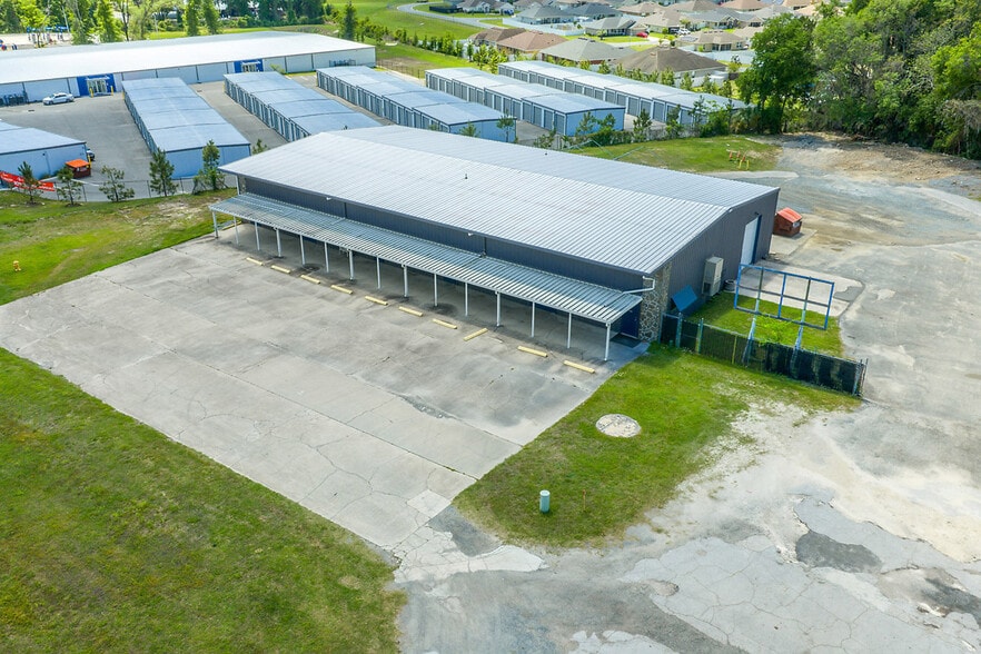 More Photos Of 9732 SE US Highway 441, Belleview Warehouse For Lease