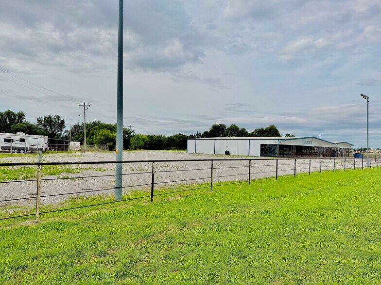 More Photos Of 3601 N Van Buren Byp, Enid Freestanding For Lease