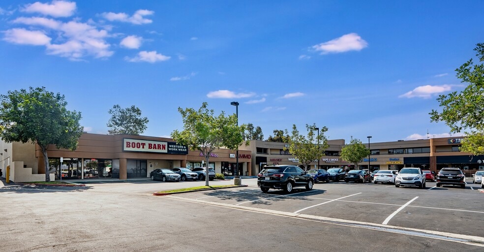 More Photos Of 4411 Mercury St, San Diego Unknown For Lease