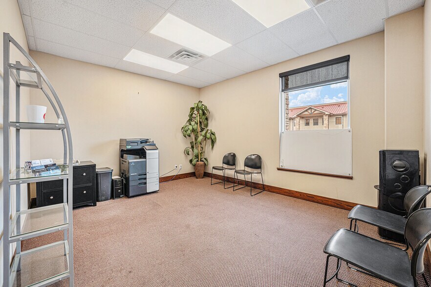 More Photos Of 6200 W 9th St, Greeley Medical For Sale