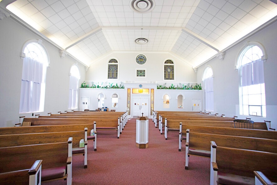 More Photos Of 1310 22nd Ave S, Saint Petersburg Religious Facility For Sale