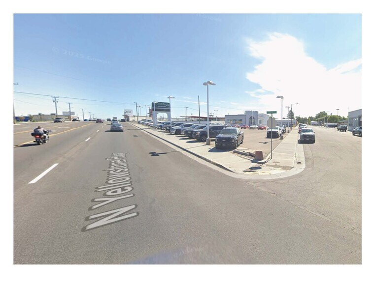 More Photos Of 540 N Emerson Ave, Idaho Falls General Retail For Sale