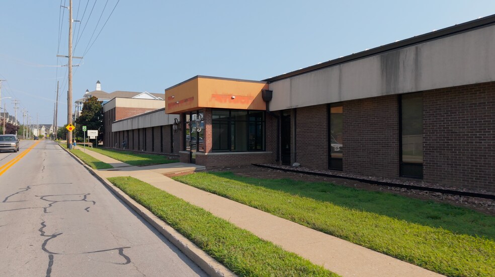 More Photos Of 475 Angliana Ave, Lexington Warehouse For Lease