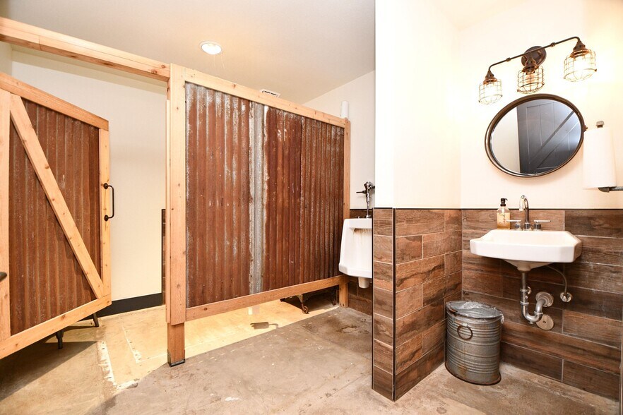 More Photos Of 34507 FM 1093, Simonton Land For Lease
