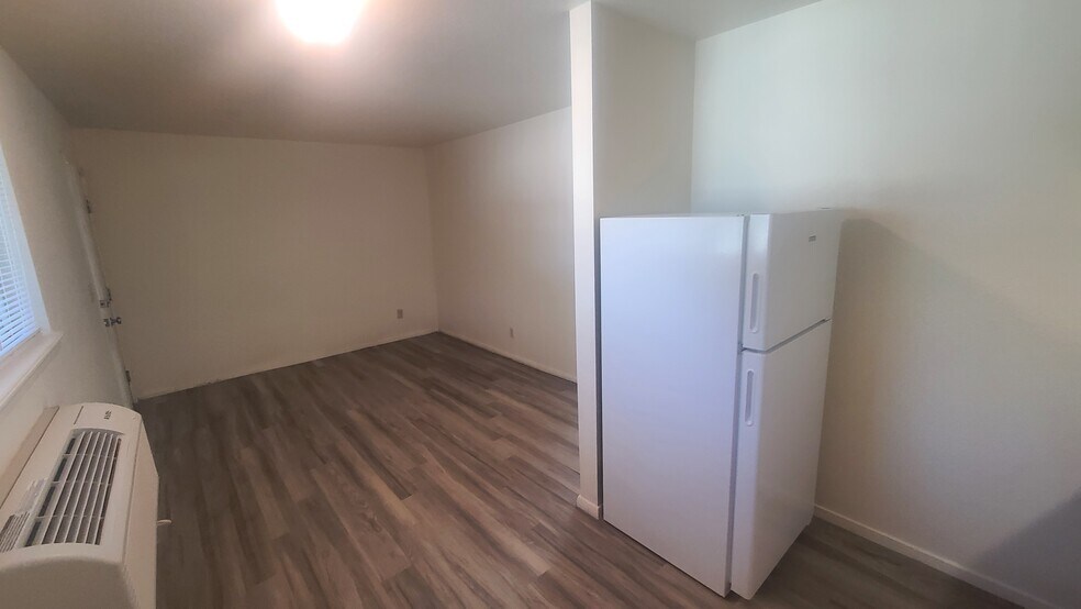 More Photos Of 711 S Austin Ave, Tulia Apartments For Sale
