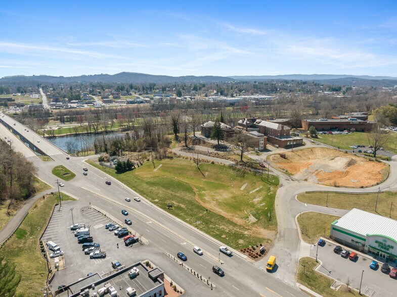 More Photos Of Lee Hwy, Radford Land For Sale