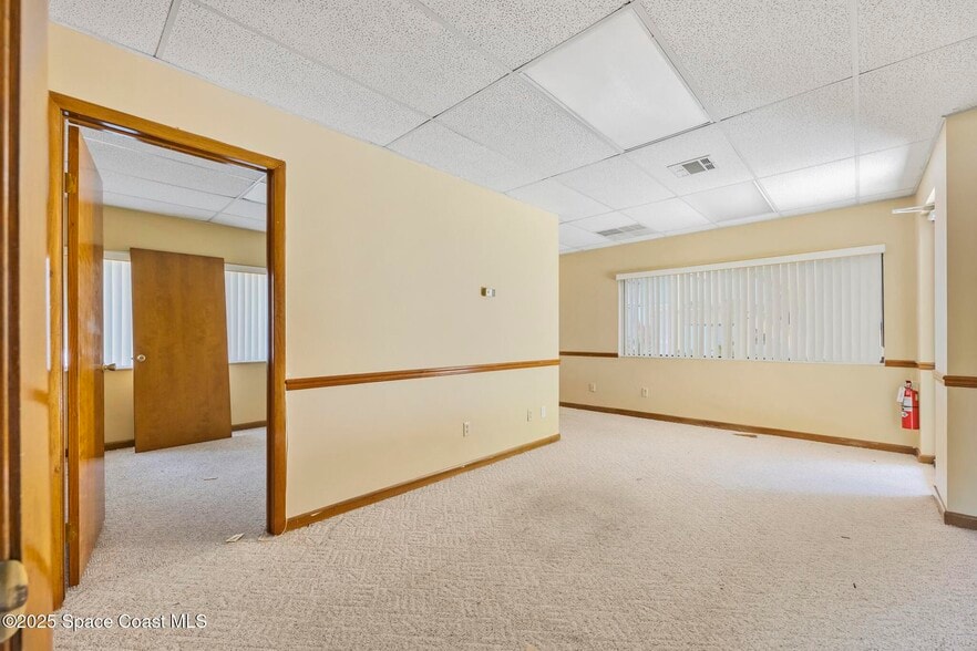 More Photos Of 700 N Wickham Rd, Melbourne Office For Lease