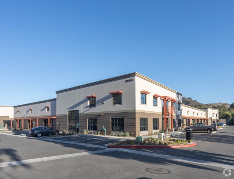 More Photos Of 29613-29635 Agoura Rd, Agoura Hills Industrial For Sale