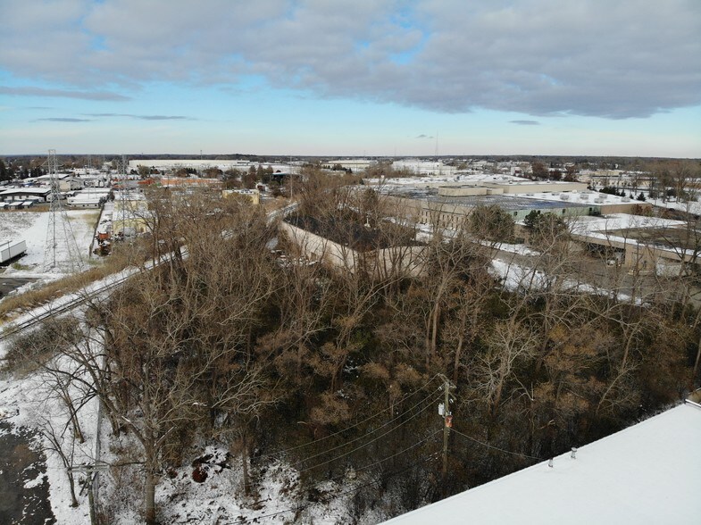 More Photos Of 14033-14055 Achyl Ave, Warren Warehouse For Sale