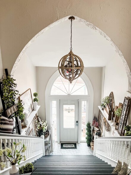 More Photos Of 205 W Main St, West Dundee Office For Sale