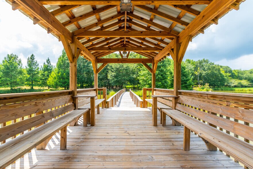 More Photos Of 565 Owens Gin Rd NE, Calhoun Lodge Meeting Hall For Sale