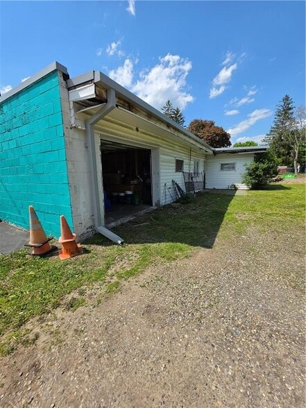 More Photos Of 1874 Grand Central Ave, Horseheads General Retail For Sale