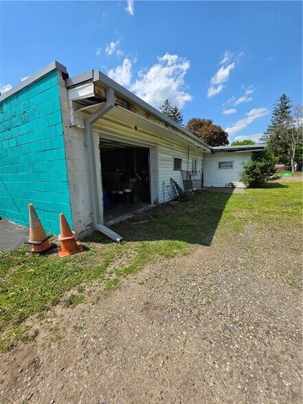 More Photos Of 1874 Grand Central Ave, Horseheads General Retail For Sale