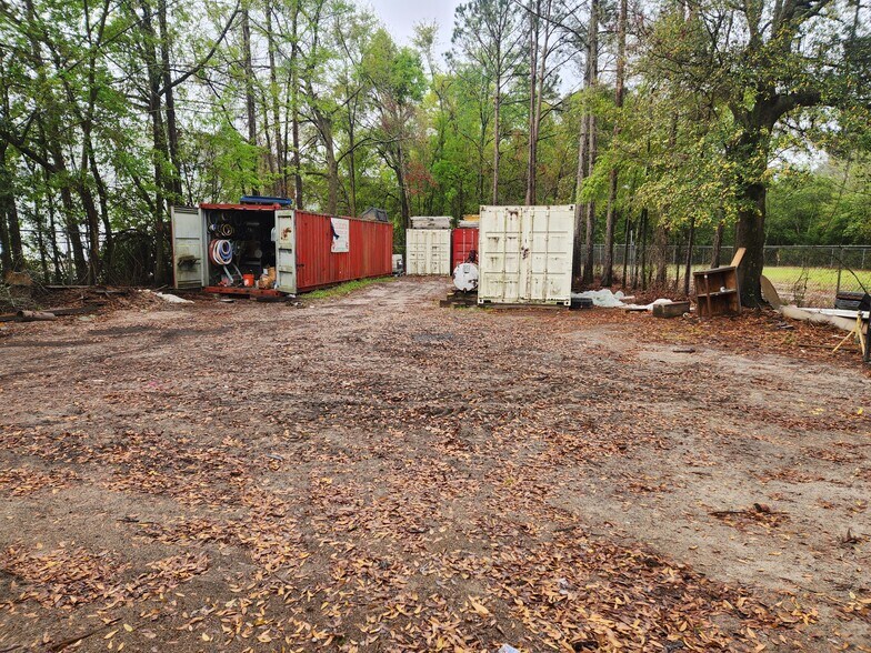 More Photos Of 1563 W Cherry St, Jesup Office For Sale