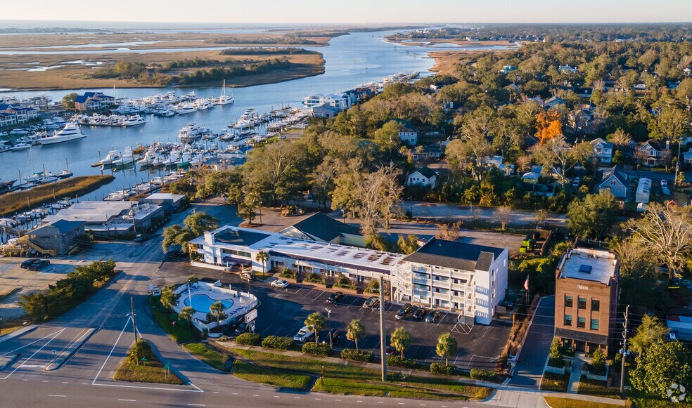 More Photos Of 7246 Wrightsville Ave, Wilmington Hotel For Lease
