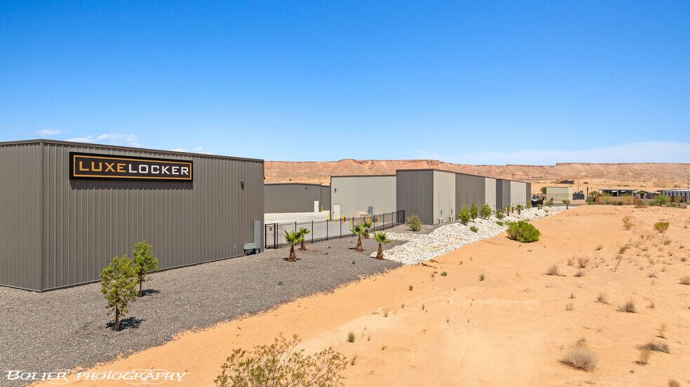 More Photos Of 1300 Pioneer Blvd, Mesquite Self Storage For Sale
