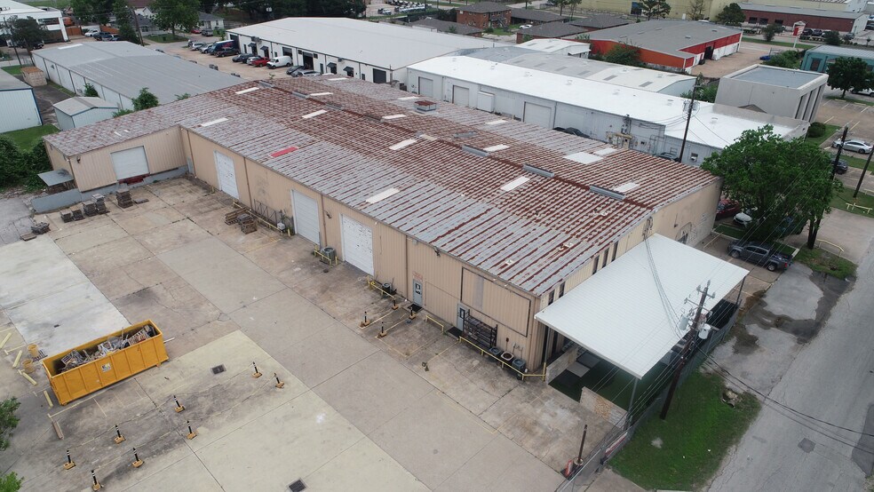 Primary Photo Of 5800 Centralcrest St, Houston Warehouse For Lease