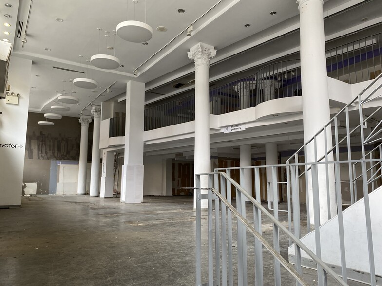 More Photos Of 325 Columbus Ave, New York Apartments For Lease