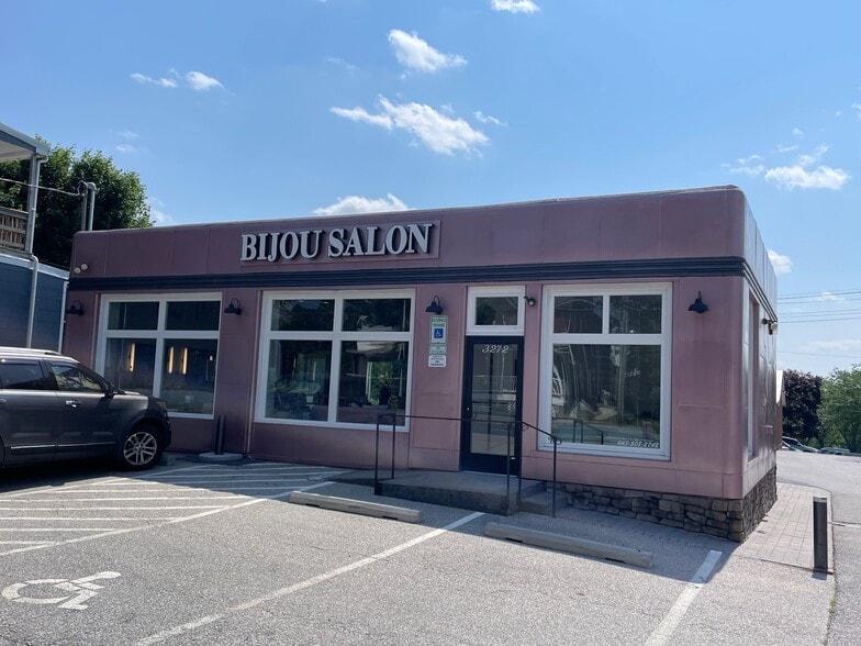 Primary Photo Of 3272 Main St, Manchester Storefront For Sale