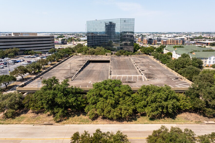 More Photos Of 7800 N Stemmons Fwy, Dallas Office For Sale