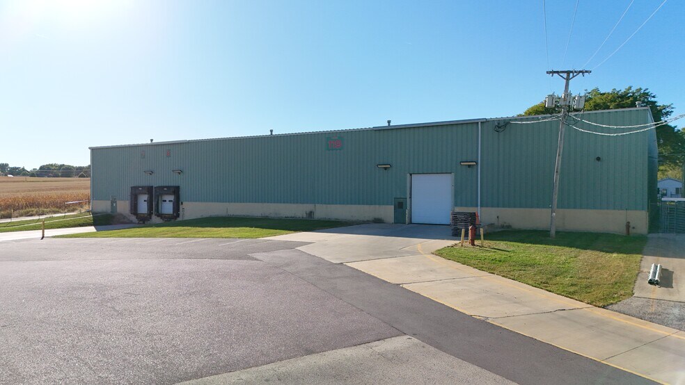 More Photos Of 680 E John St, Markesan Warehouse For Sale