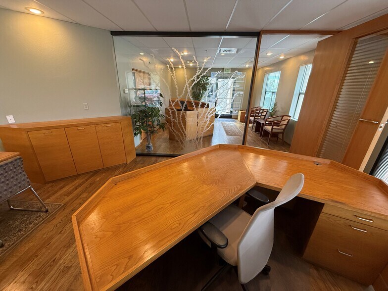 More Photos Of 36800 N Sidewinder Rd, Carefree Medical For Sale