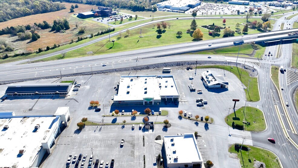 More Photos Of 4000 Fort Campbell Blvd, Hopkinsville Unknown For Lease