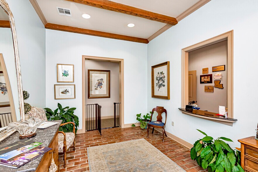 More Photos Of 5139 Bluebonnet Blvd, Baton Rouge Office For Lease