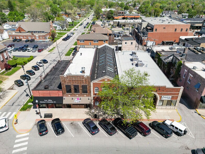 More Photos Of 118 W Clark St, Crown Point Office Residential For Sale