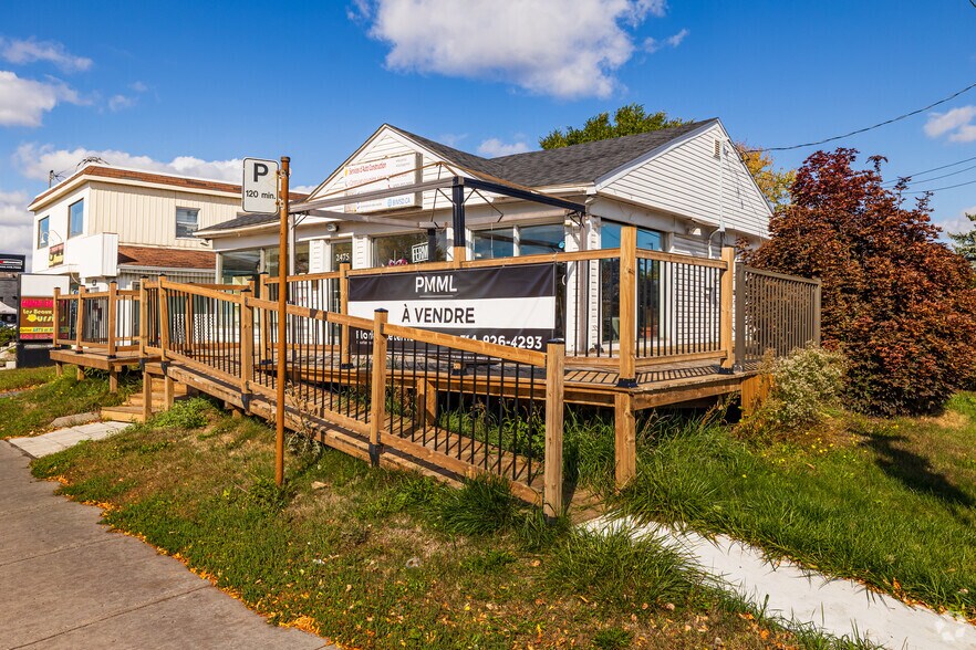 More Photos Of 2475 Ch De Chambly, Longueuil Storefront For Sale