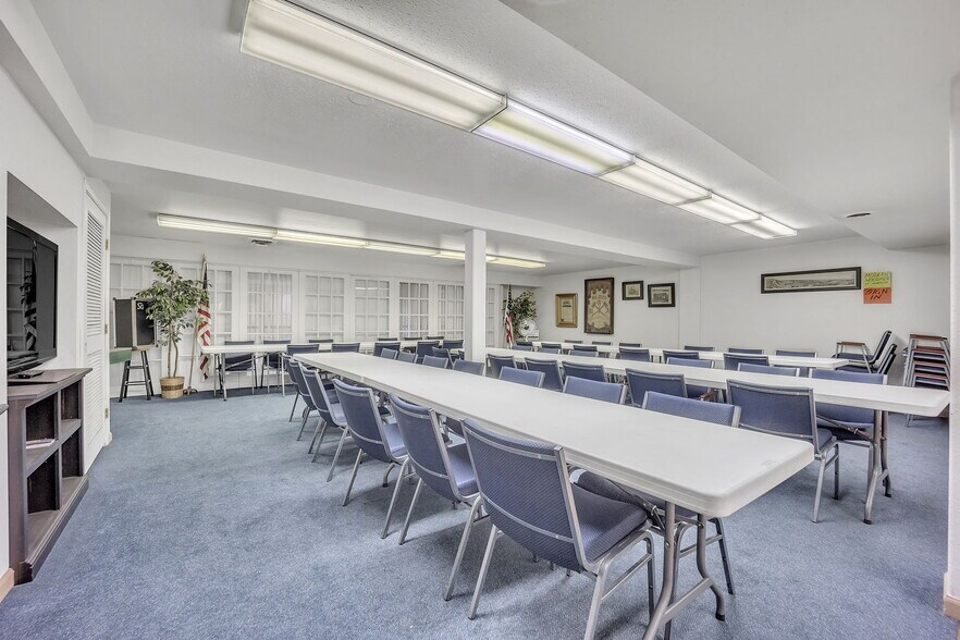 More Photos Of 2924 Beacon St, Colorado Springs Medical For Sale