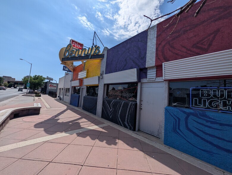 More Photos Of 513-517 W Colorado Ave, Colorado Springs Storefront For Lease