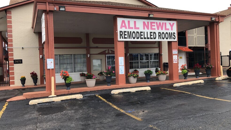 Primary Photo Of 7475 E Admiral Pl, Tulsa Hotel For Sale