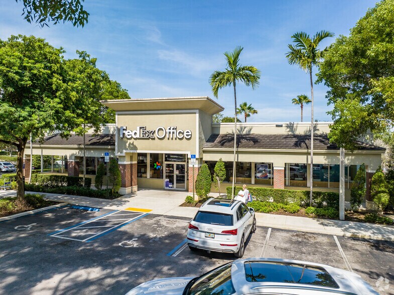 More Photos Of 1341-1663 S University Dr, Plantation Unknown For Lease