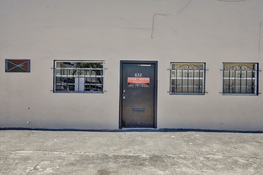 More Photos Of 832 NW 1st St, Fort Lauderdale Industrial For Lease