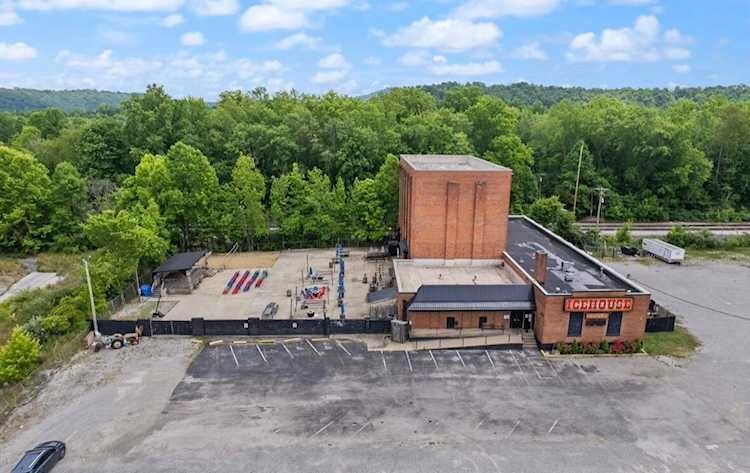 More Photos Of 899 Highway 26, Corbin Flex For Lease