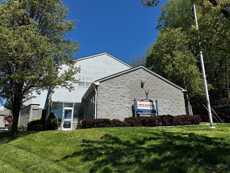 More Photos Of 176 N Highland Ave, Ossining Medical For Lease