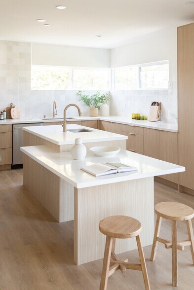 More Photos Of 1405 N Hudson Ave, Los Angeles Apartments For Sale