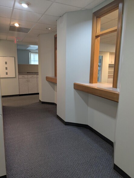 More Photos Of 950 Salem St, Brookville Medical For Lease