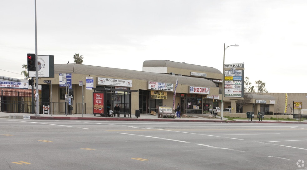 More Photos Of 7344 Van Nuys Blvd, Van Nuys Storefront Retail Office For Lease